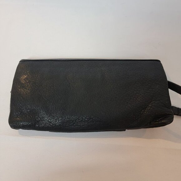 Kenneth Cole New York Leather Wristlet - Sleek and Secure - Picture 3 of 11